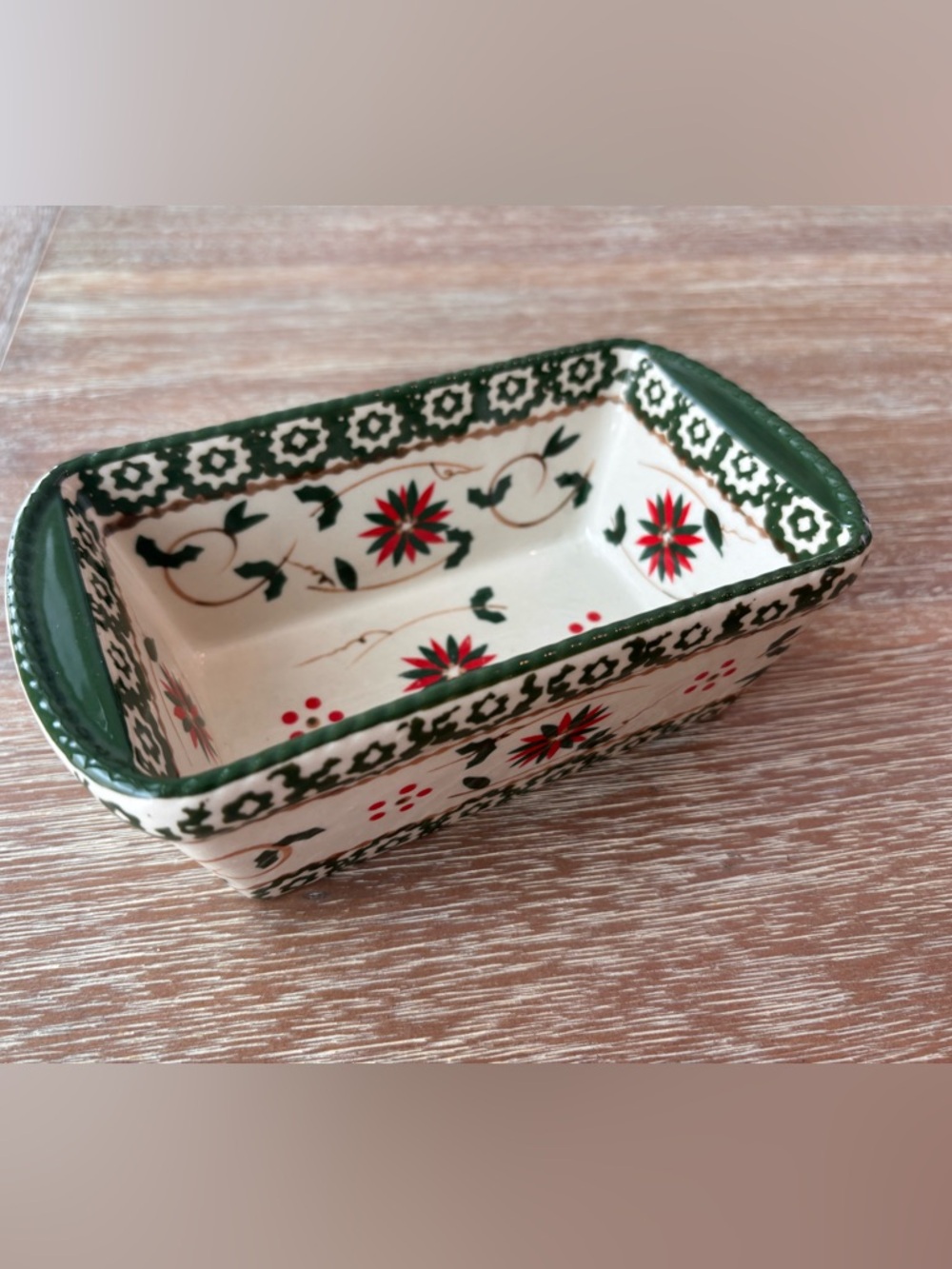 Temptations Holiday Loaf Pan